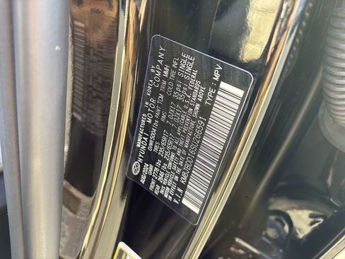 Certified 2025 Hyundai Tucson Blue image 23