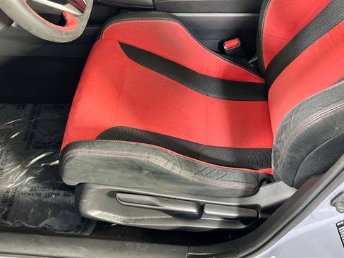 Used 2021 Honda Civic Type R image 19