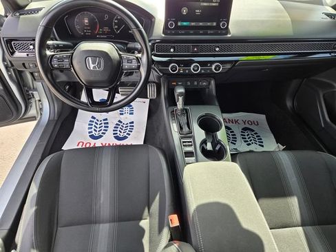 Used 2025 Honda Civic Sport image 12