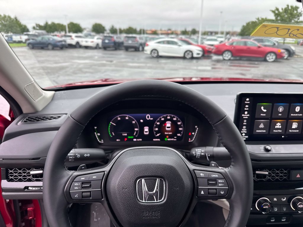 Certified 2025 Honda Accord EX-L image 13
