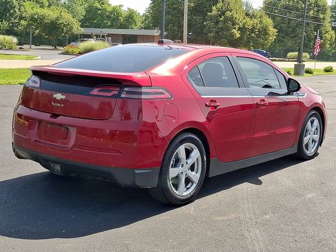 Used 2015 Chevrolet Volt w/ Enhanced Safety Package 1 FWD image 24