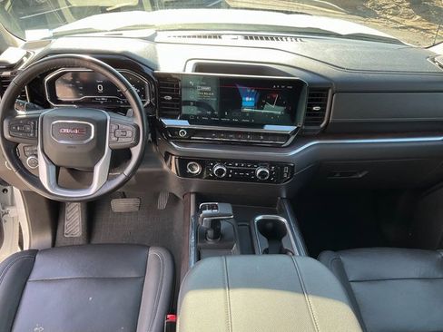 Used 2023 GMC Sierra 1500 SLT w/ SLT Premium Package image 4