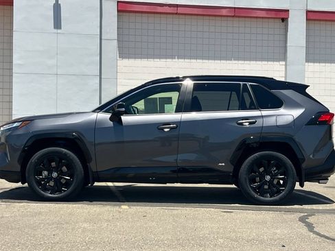 Certified 2023 Toyota RAV4 XSE AWD/4WD image 9