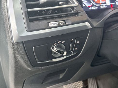 Used 2024 BMW X3 xDrive30i image 13