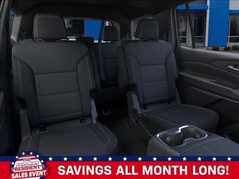 New 2026 Chevrolet Traverse LT w/ Sun and Wheel Package image 17