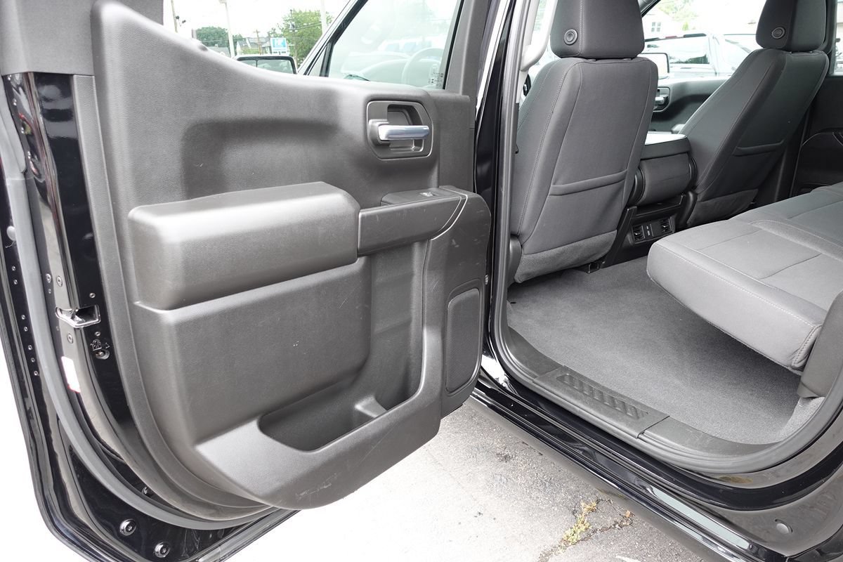 Used 2024 Chevrolet Silverado 1500 Custom AWD/4WD image 19