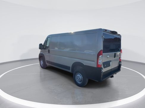 Used 2025 RAM ProMaster 2500 w/ Convenience Group image 6