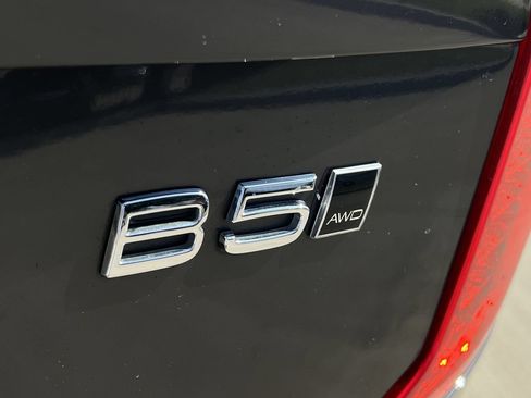 Used 2024 Volvo XC90 B5 Plus w/ Protection Package Premier AWD/4WD image 7