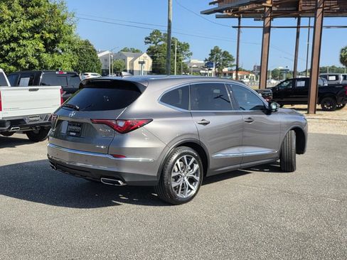 Used 2022 Acura MDX SH-AWD w/ Technology Package image 6