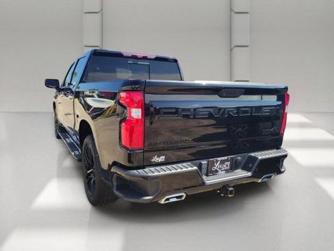 Used 2023 Chevrolet Silverado 1500 High Country w/ Technology Package AWD/4WD image 8