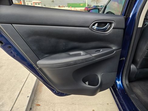 Used 2018 Nissan Sentra S image 15