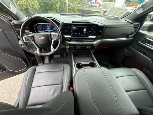 Certified 2024 Chevrolet Silverado 2500 LTZ w/ LTZ Premium Package AWD/4WD image 20
