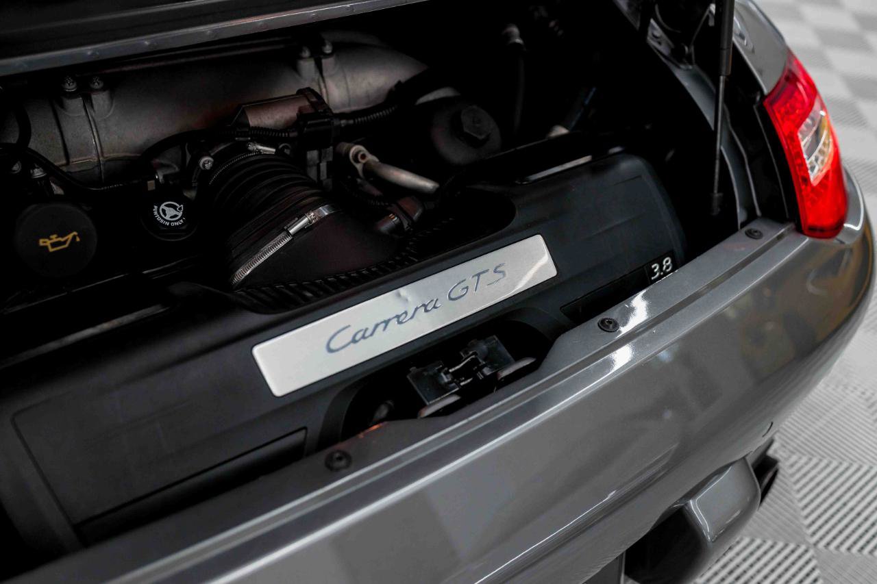 Used 2011 Porsche 911 Carrera GTS RWD image 73