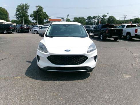 Used 2022 Ford Escape S FWD image 3