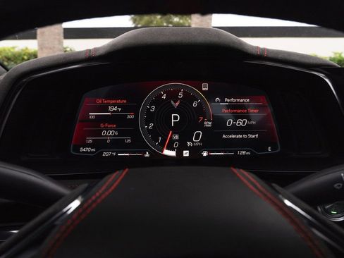 Used 2023 Chevrolet Corvette Stingray Premium Cpe w/ Z51 Performance Package RWD image 17