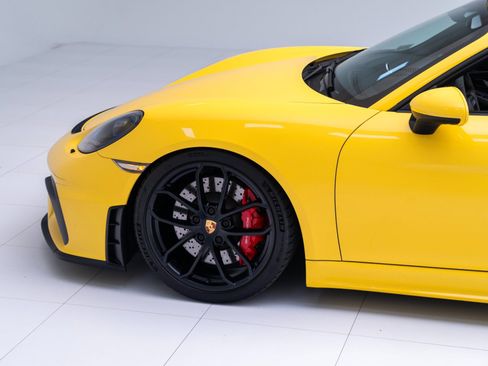 Certified 2023 Porsche 718 Boxster Spyder image 11