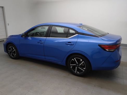 Used 2025 Nissan Sentra SV FWD image 3