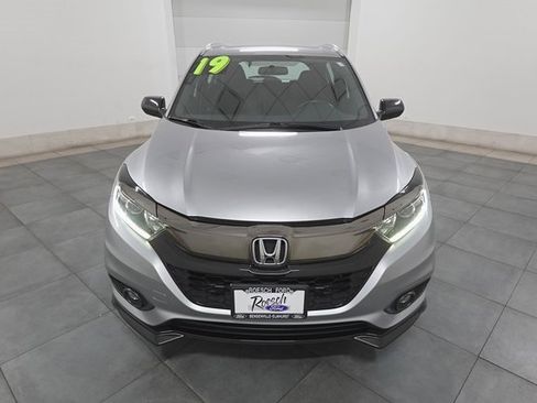 Used 2019 Honda HR-V Sport image 3