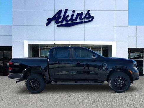 New 2025 Ford Ranger Lariat w/ FX4 Off-Road Package image 1