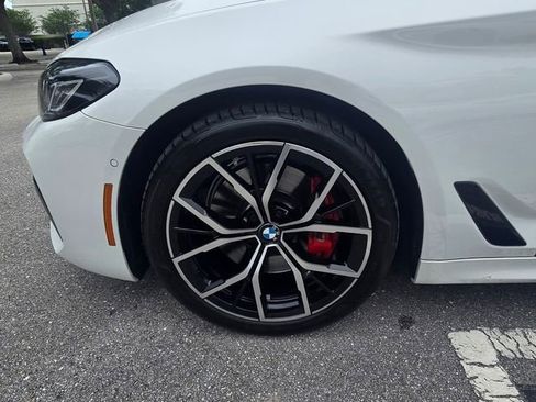 Used 2023 BMW 530i w/ Executive Package RWD image 10
