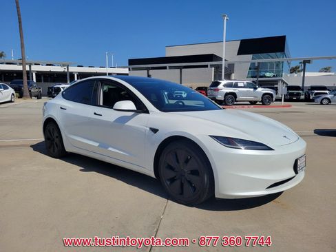 Used 2024 Tesla Model 3 Long Range AWD/4WD image 2