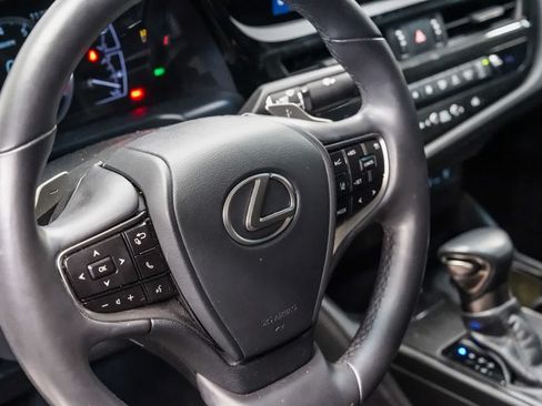 Used 2024 Lexus ES 250 w/ Premium Package AWD/4WD image 21
