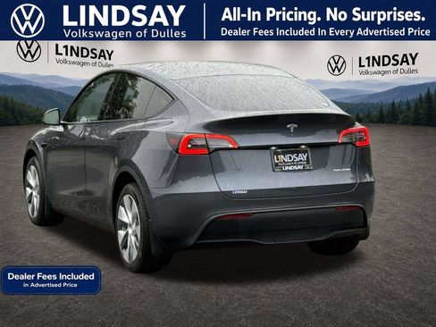 Used 2023 Tesla Model Y Long Range AWD/4WD image 5