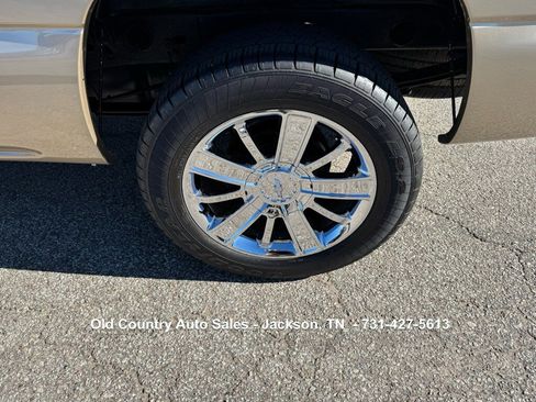 Used 2005 Chevrolet Silverado 1500 LS w/ Light Duty Power Package image 19