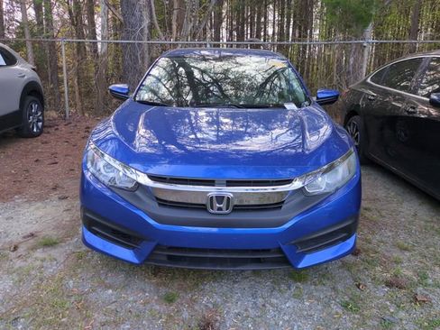 Used 2016 Honda Civic LX image 3