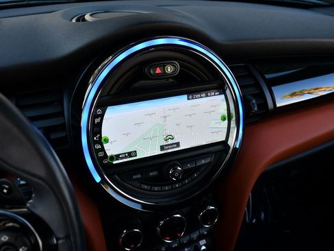 Used 2021 MINI Cooper S image 61