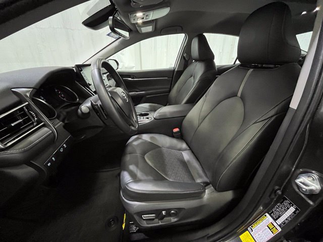 Certified 2021 Toyota Camry XSE FWD image 11