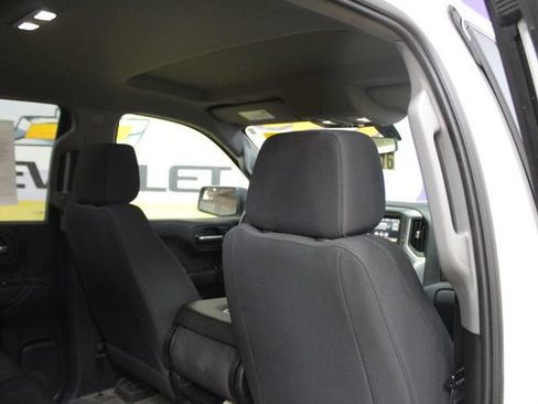 Used 2021 Chevrolet Silverado 1500 Custom Trail Boss AWD/4WD image 10