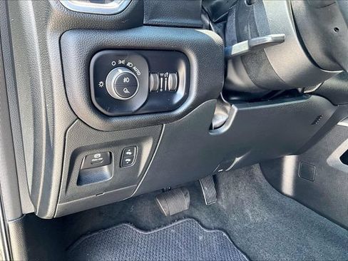 Used 2023 RAM 1500 Laramie AWD/4WD image 30