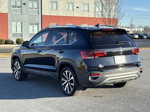Used 2023 Volkswagen Taos SE image 26