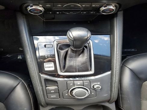 Used 2018 MAZDA CX-5 Touring w/ Preferred Equipment Package image 30