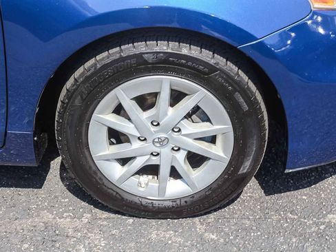 Used 2012 Toyota Prius V Three FWD image 13