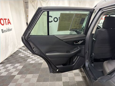 Used 2025 Subaru Outback Premium image 18