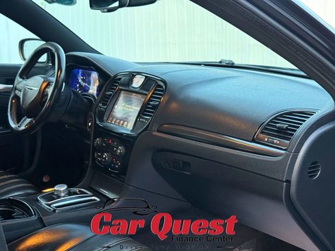 Used 2016 Chrysler 300 S w/ 300S Premium Group image 18