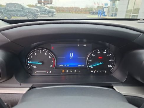 Used 2024 Ford Explorer XLT image 15