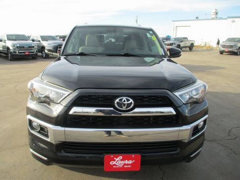 Used 2015 Toyota 4Runner Limited image 11