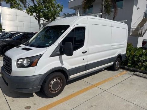 Used 2018 Ford Transit 250 148 Medium Roof RWD image 3