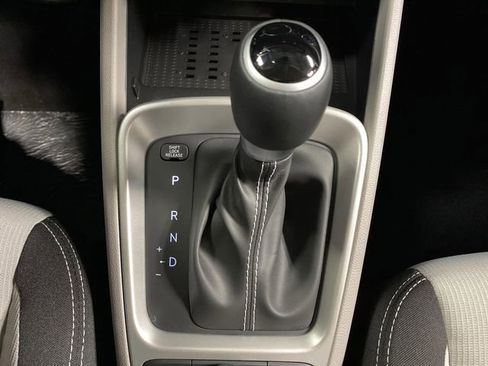 New 2026 Hyundai Venue SEL image 21