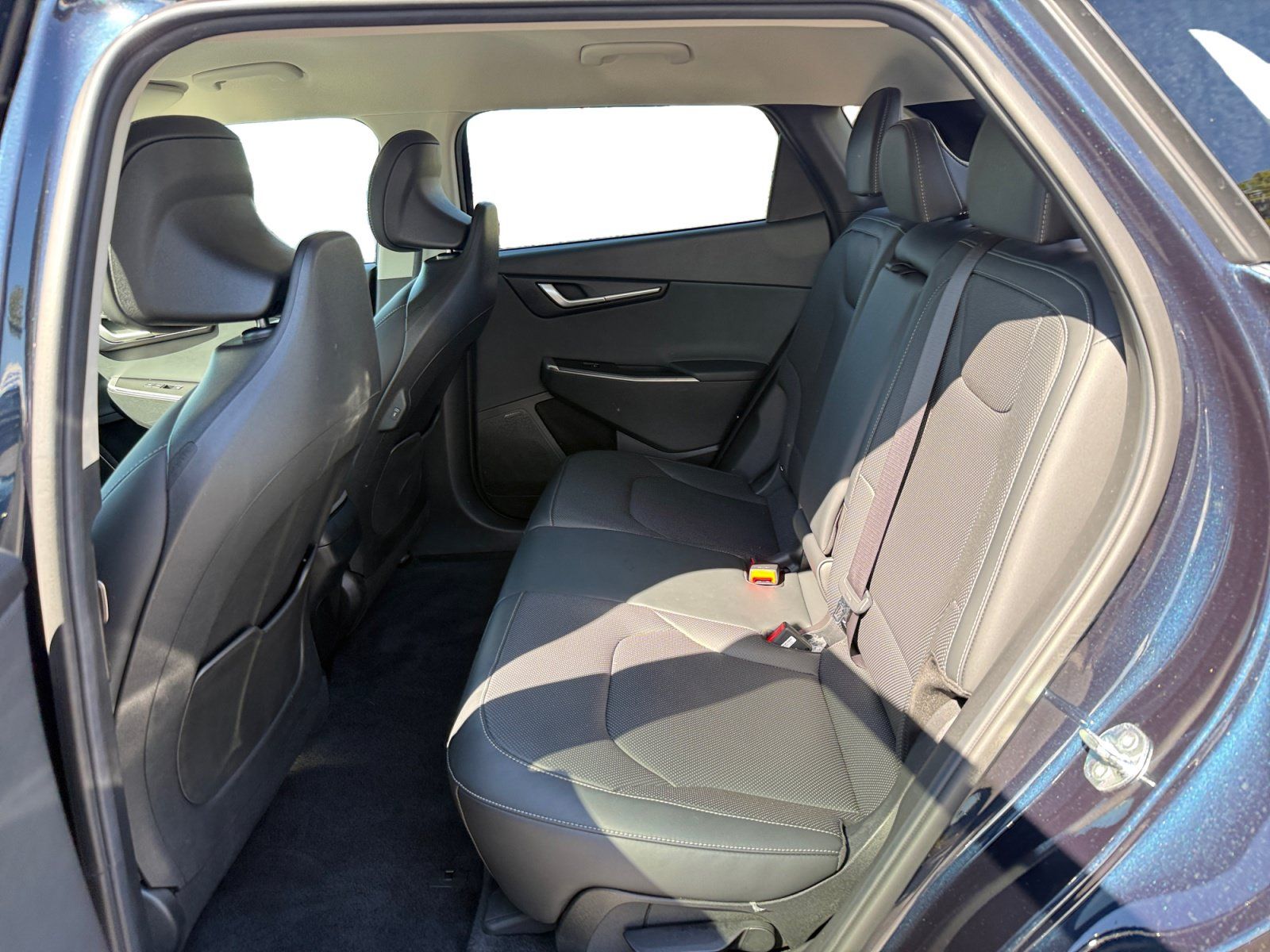 Certified 2024 Kia EV6 Wind w/ Wind Technology Package RWD image 16