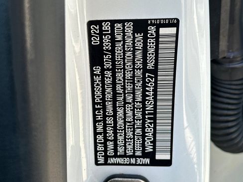Certified 2022 Porsche Taycan 4S AWD/4WD image 28