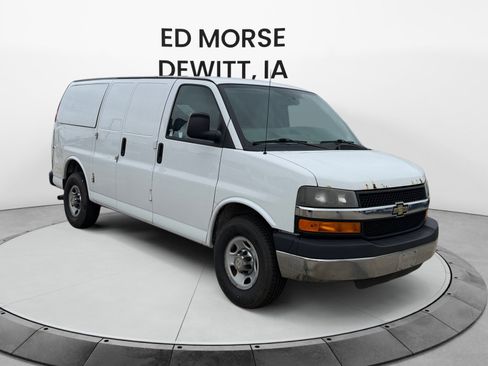 Used 2014 Chevrolet Express 2500 w/ Express Access Plus Package RWD image 7
