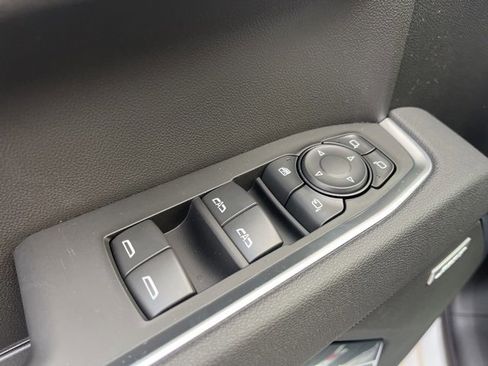 New 2026 Chevrolet Silverado 1500 LTZ w/ LTZ Premium Package image 16