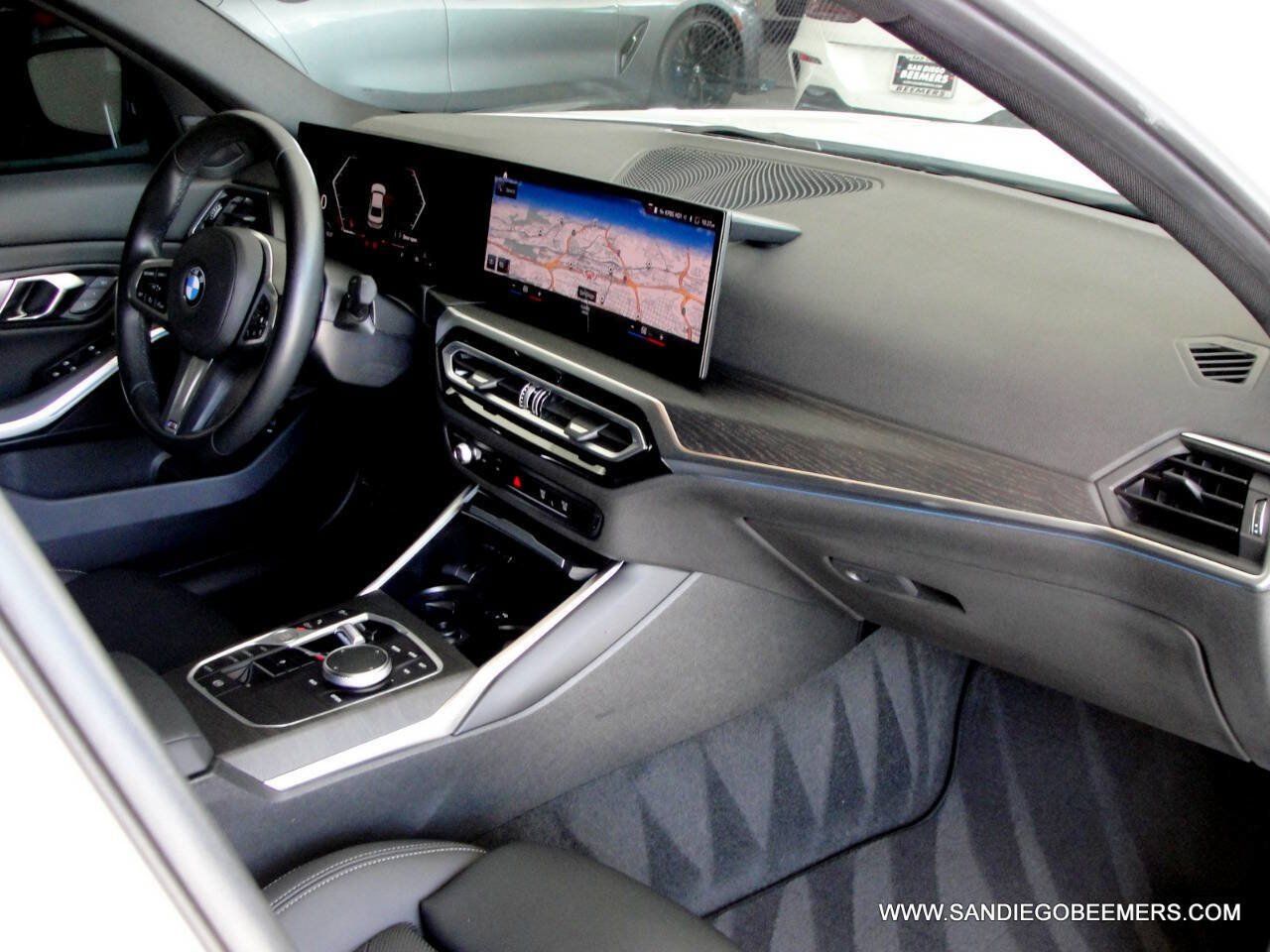 Used 2023 BMW 330i Sedan w/ M Sport Package RWD image 35