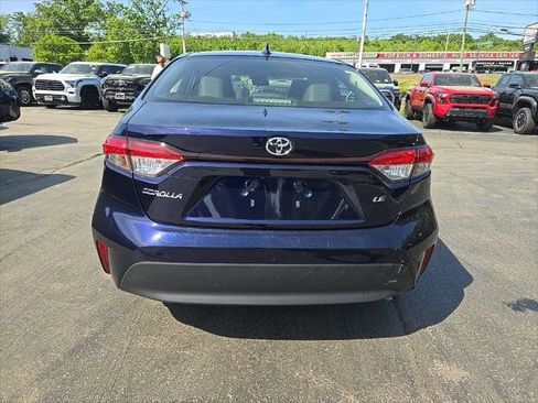 Certified 2023 Toyota Corolla LE w/ Carpet Mat Package (TMS) FWD image 6