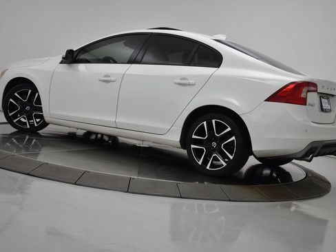 Used 2017 Volvo S60 T5 Dynamic w/ Vision Package AWD/4WD image 6
