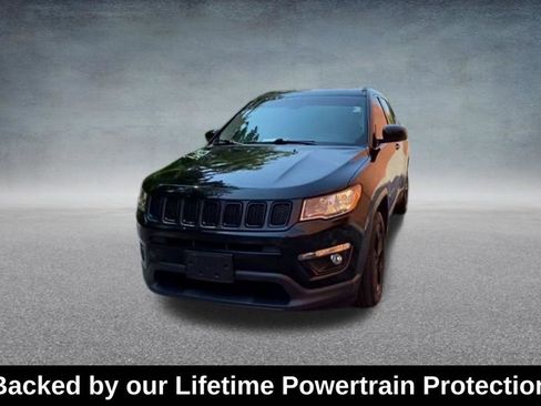 Used 2019 Jeep Compass Latitude FWD image 7